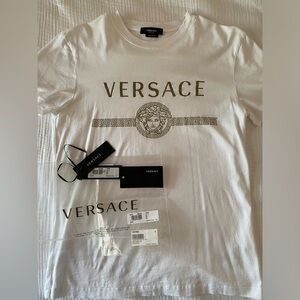 Versace T shirt with Medusa Logo. Tags & original packaging included. Size small